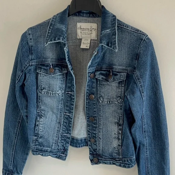 American Rag Denim Jacket. - Picture 2 of 8